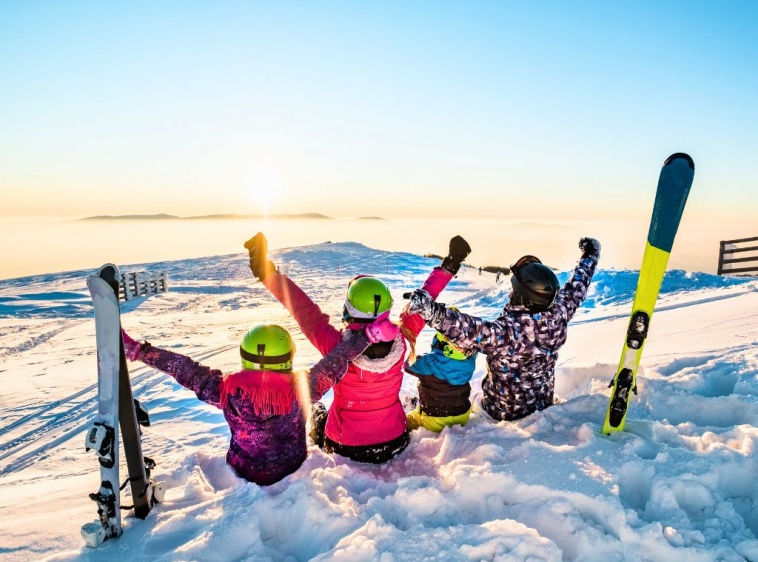 Wypożyczalnia sprzętu zimowego SkiMax 